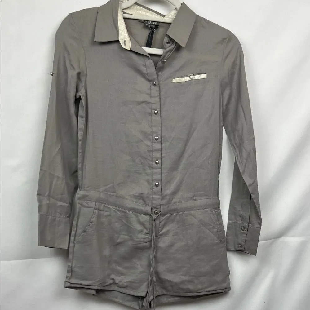 Dino e Lucia Paris gray long sleeve shorts romper jumpsuit NWT